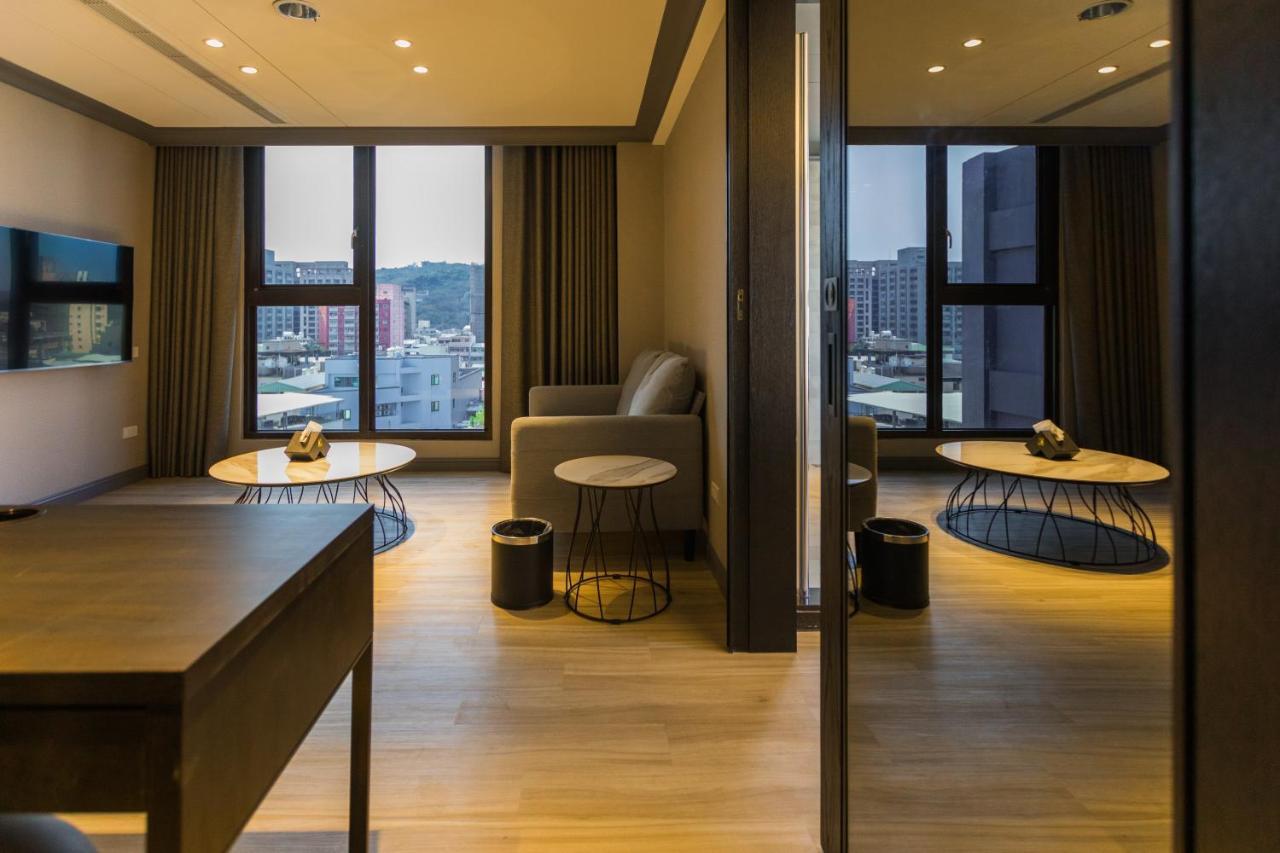Q21 Hotel Kao-siung Exteriér fotografie