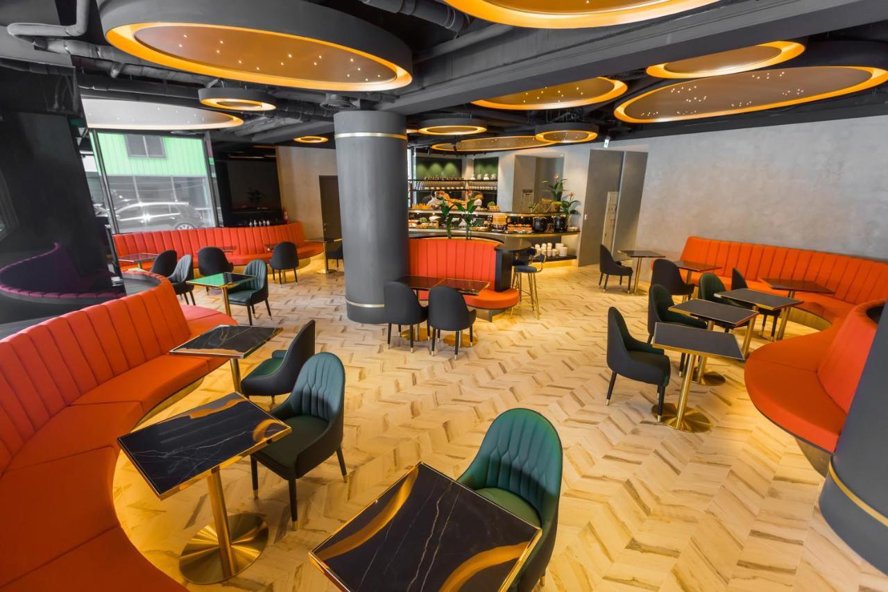 Q21 Hotel Kao-siung Exteriér fotografie